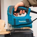 Sierra Caladora de 450W con Estuche