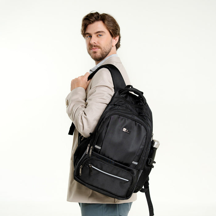Mochila Perfect Choice laptop 15.6 pulg a 17 pulg múltiples compartimentos Forter color Negro
