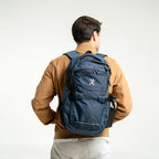 Mochila deportiva Perfect Choice para Laptop de 15.6 a 17 pulg color Azul marino
